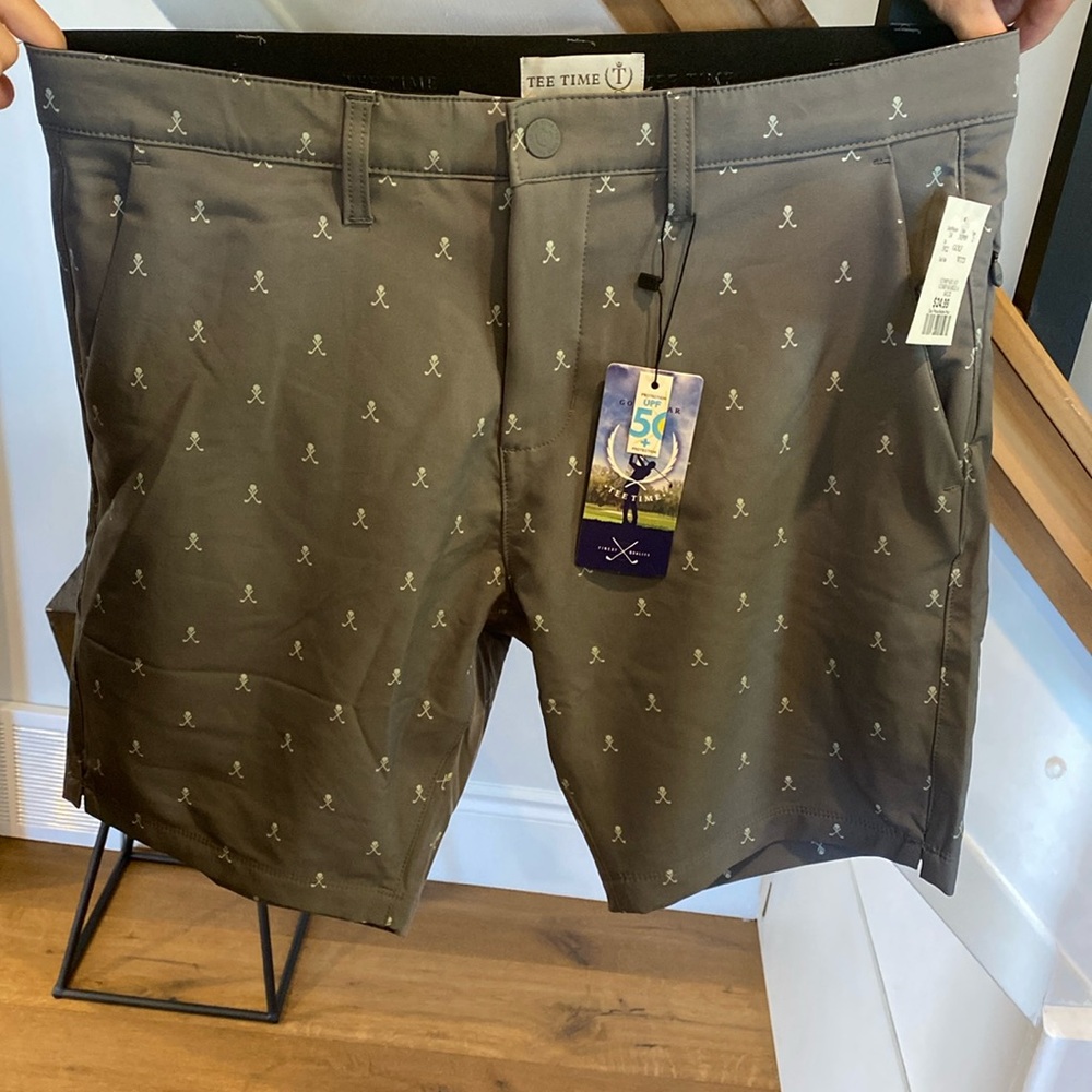 Men’s Tee Time golf shorts